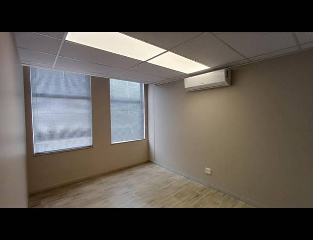 BUSINESS PROPERTY TO RENT IN MIDSTREAM ESTATE